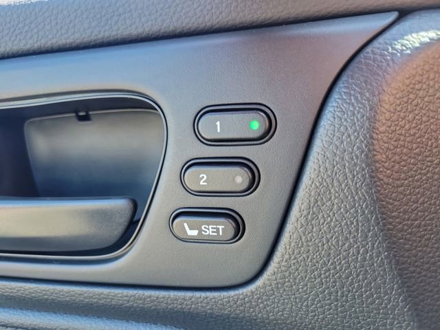 Used 2025 Honda Odyssey Sport-L image 21