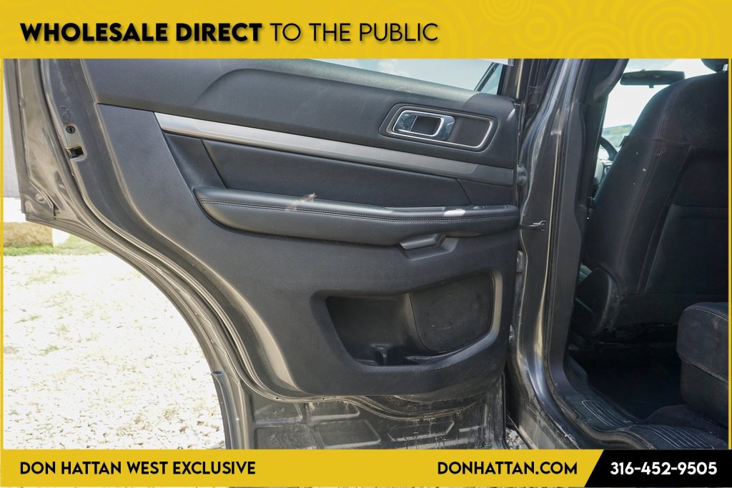 Used 2019 Ford Explorer XLT image 20