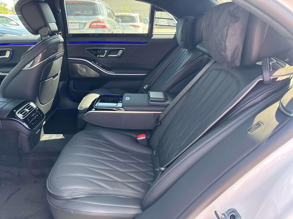 New 2026 Mercedes-Benz S 63 AMG S image 7
