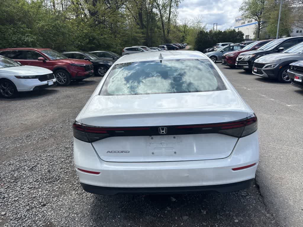 Certified 2023 Honda Accord EX image 27