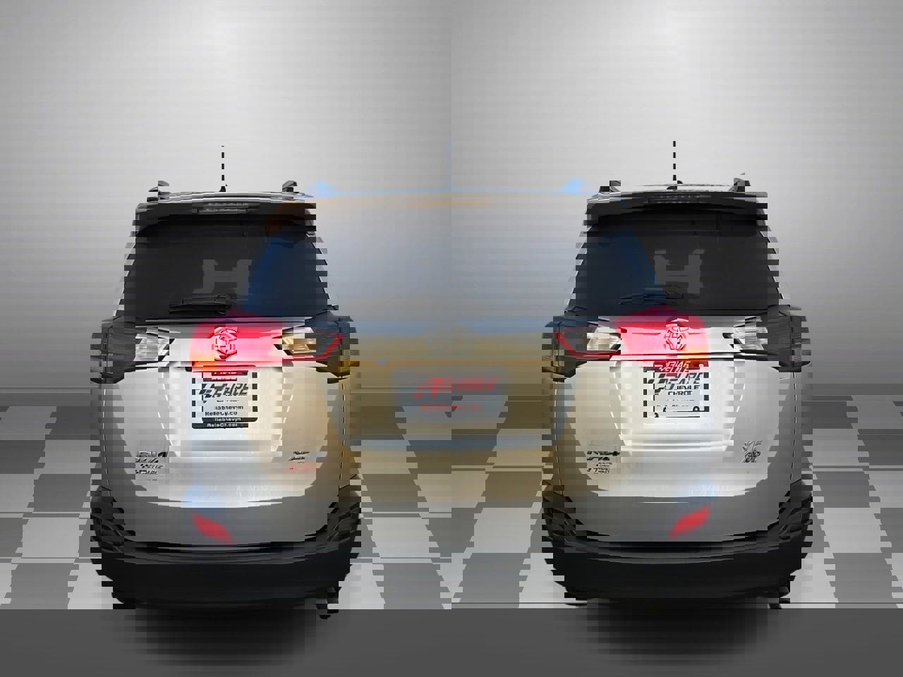 Used 2015 Toyota RAV4 XLE image 5