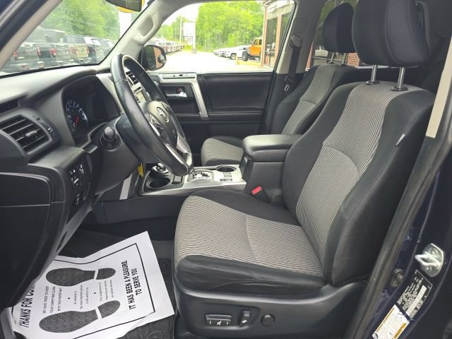 Used 2016 Toyota 4Runner SR5 AWD/4WD image 22