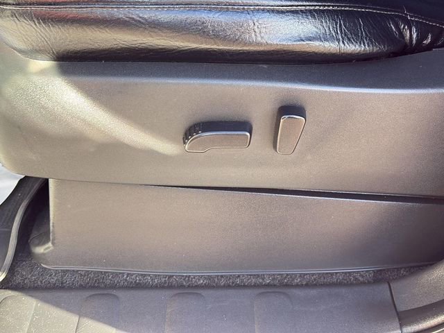 Used 2023 Nissan Frontier PRO-4X w/ Pro Convenience Package AWD/4WD image 6