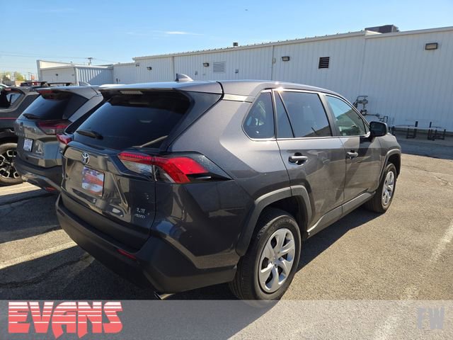 Used 2025 Toyota RAV4 LE AWD/4WD image 4