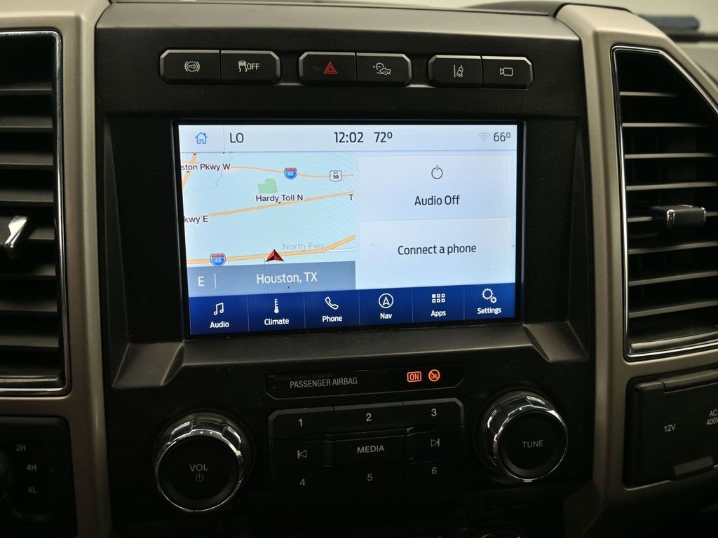 Certified 2021 Ford F250 Lariat w/ Tremor Off-Road Package image 4