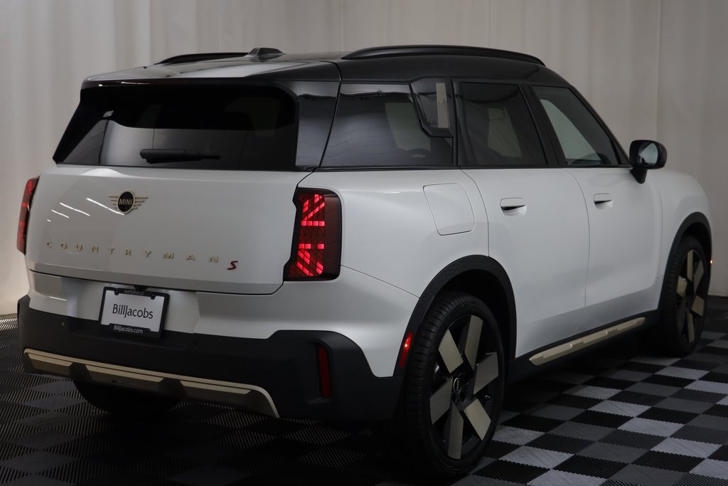 Certified 2025 MINI Cooper Countryman S image 16