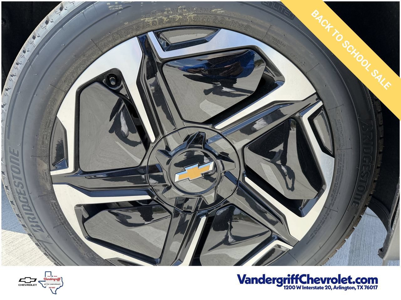 New 2026 Chevrolet Silverado EV LT w/ Premium Package AWD/4WD image 9