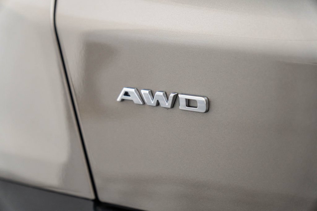 Certified 2023 Cadillac XT5 Sportv AWD/4WD image 13