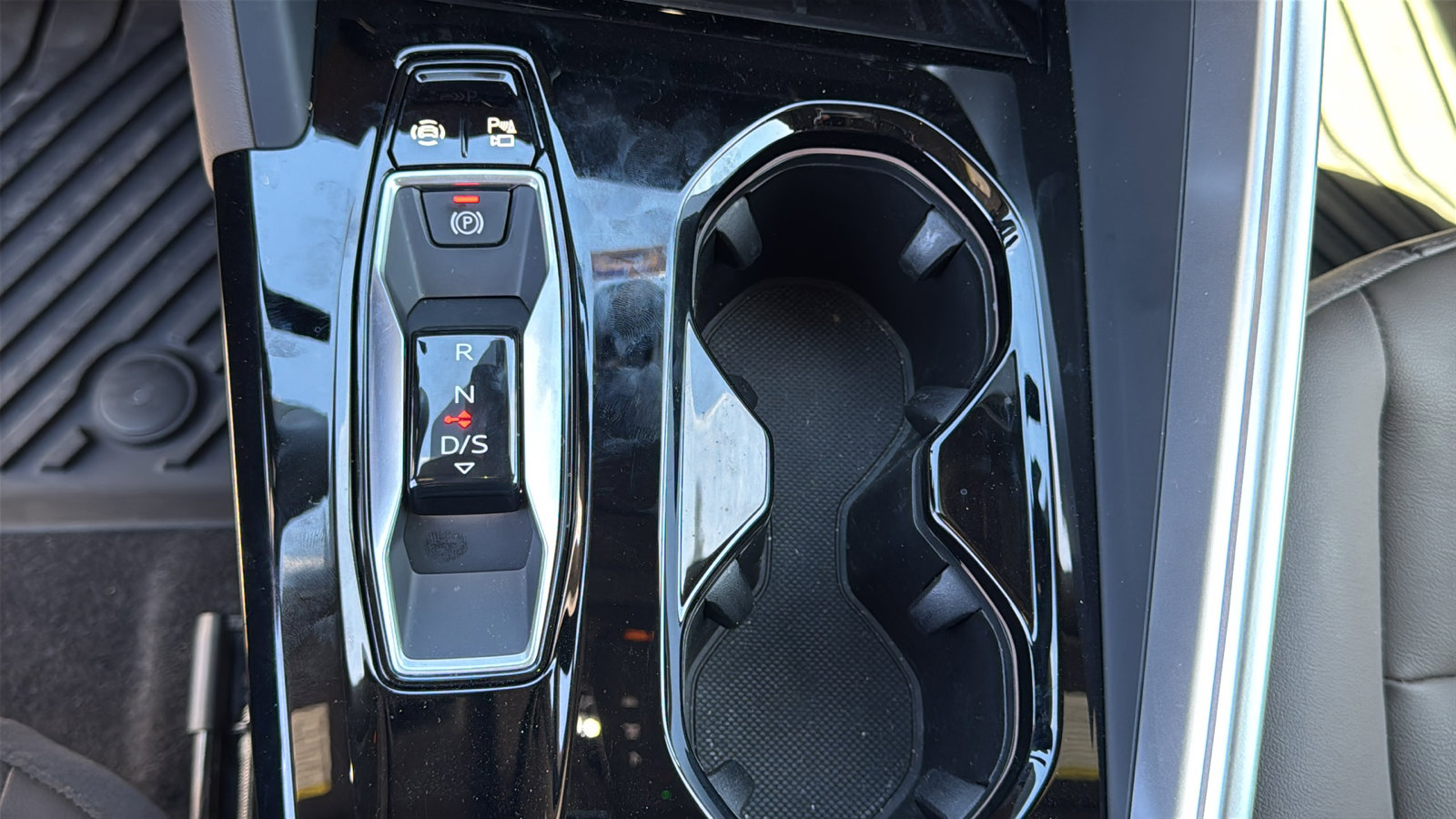 Used 2025 Audi Q5 2.0T Premium image 20