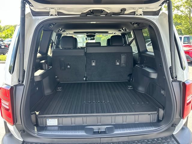 New 2027 Toyota Land Cruiser w/ Premium Package AWD/4WD image 8