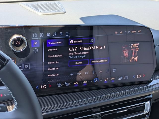 New 2026 Chevrolet Traverse High Country FWD image 18