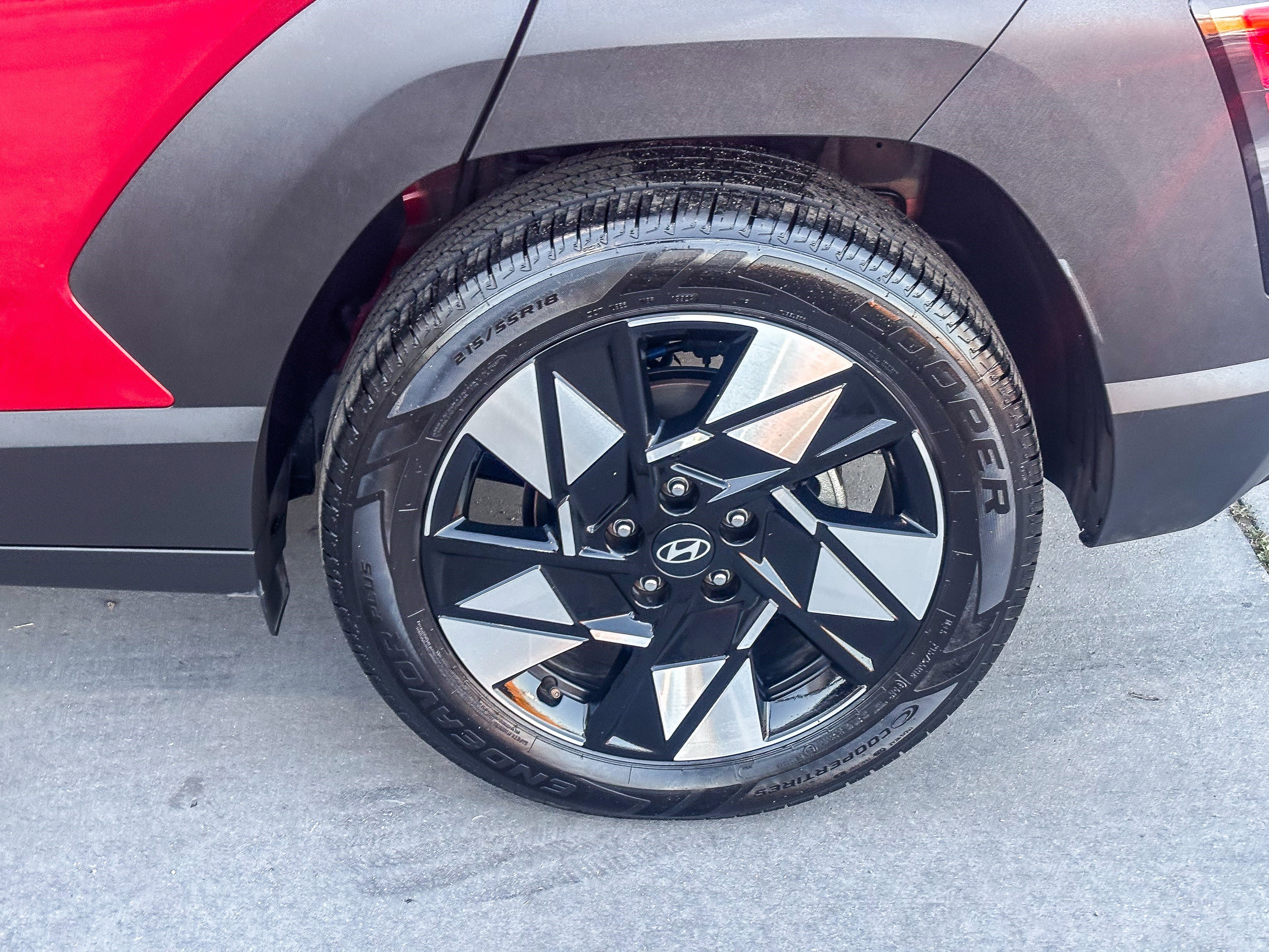 Used 2024 Hyundai Kona SEL image 13