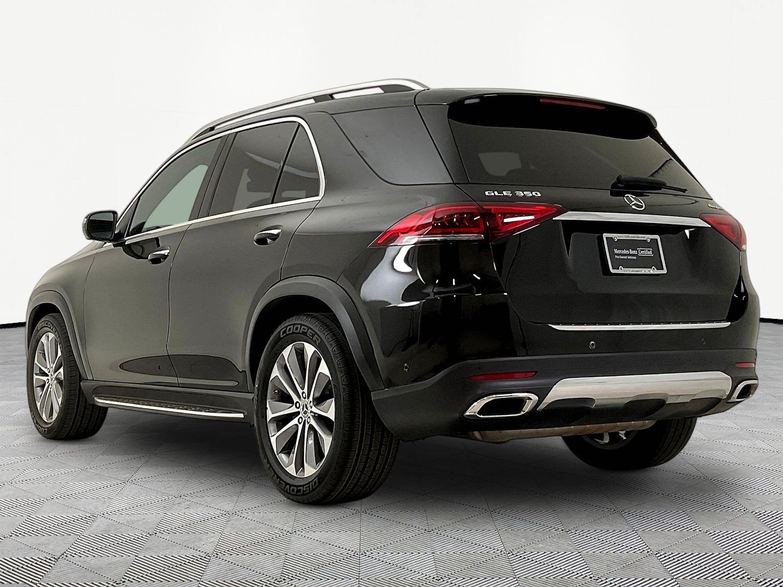 Certified 2022 Mercedes-Benz GLE 350 4MATIC image 4