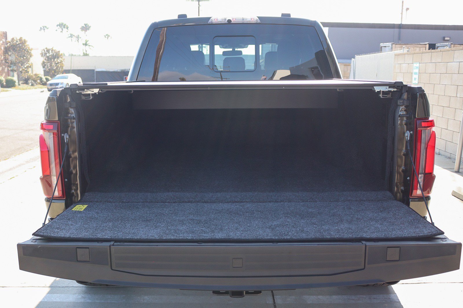 Used 2025 Ford F150 Raptor AWD/4WD image 16