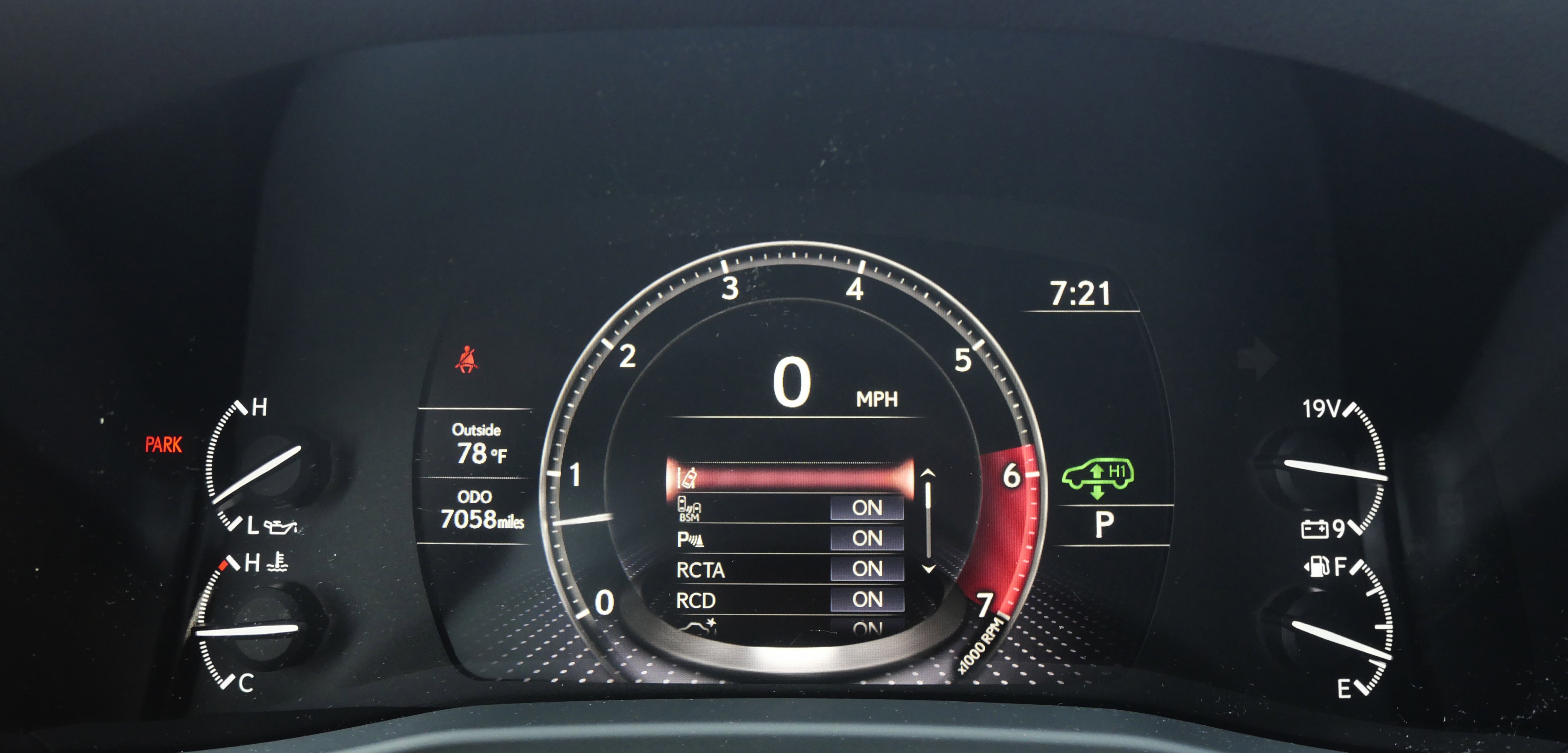 Certified 2024 Lexus LX 600 4WD w/ Luxury Package image 31