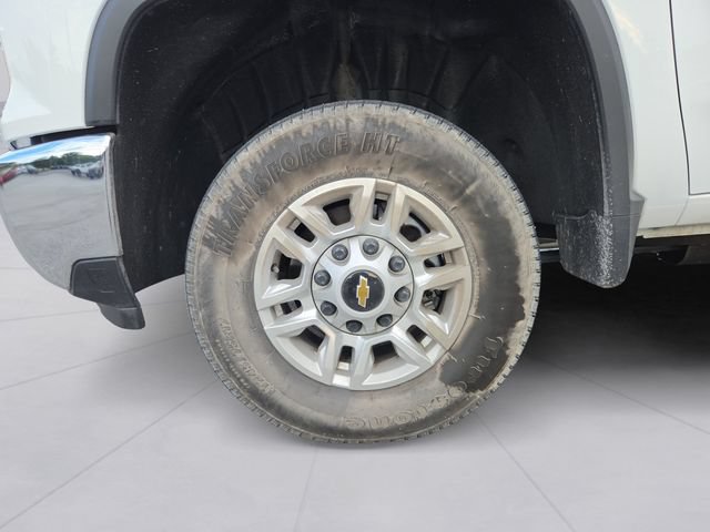 Used 2026 Chevrolet Silverado 2500 LT AWD/4WD image 9