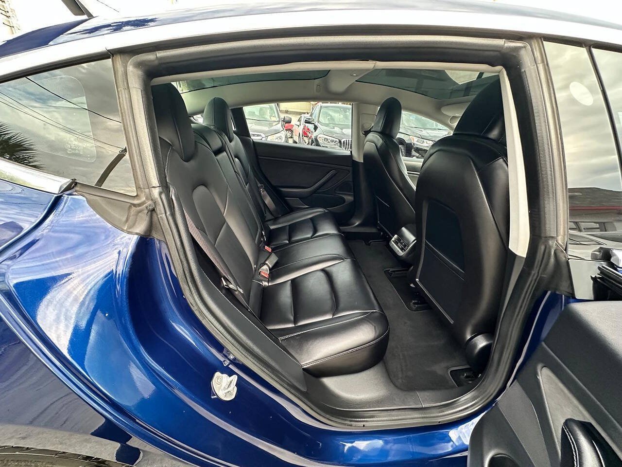 Used 2018 Tesla Model 3 Performance AWD/4WD image 17