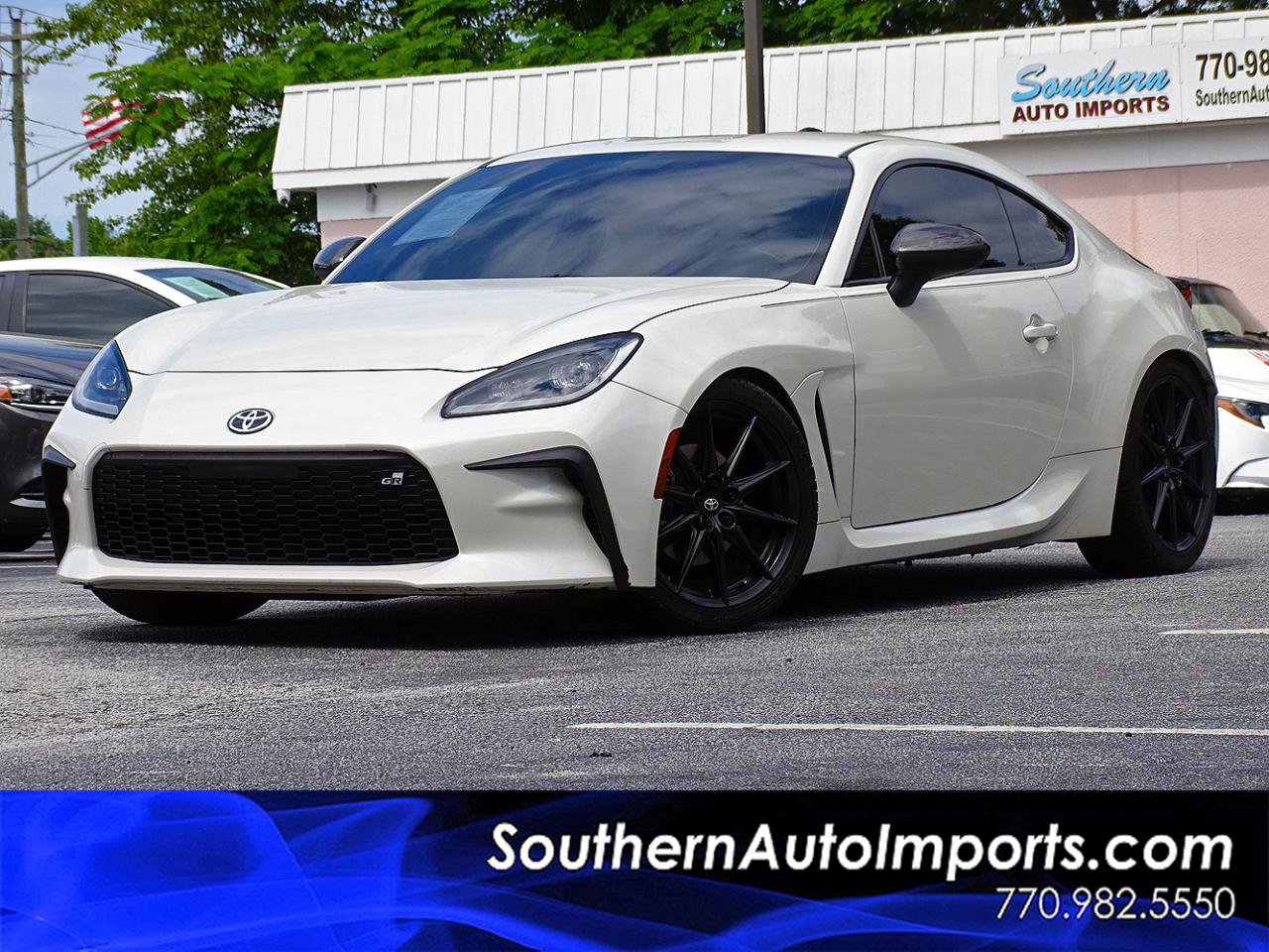 Used 2023 Toyota GR86 Premium RWD image 1