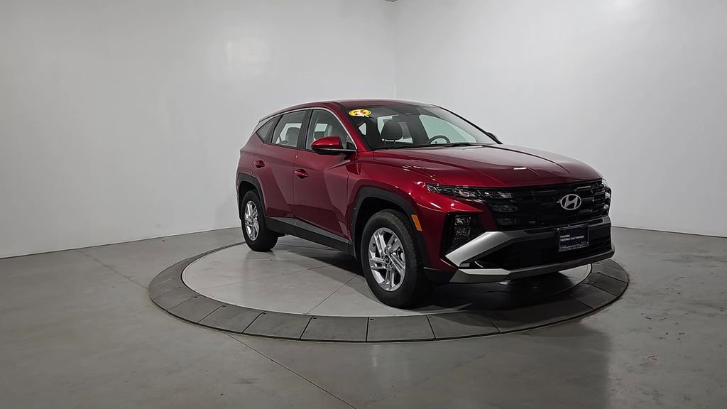 Certified 2025 Hyundai Tucson SE AWD/4WD image 8