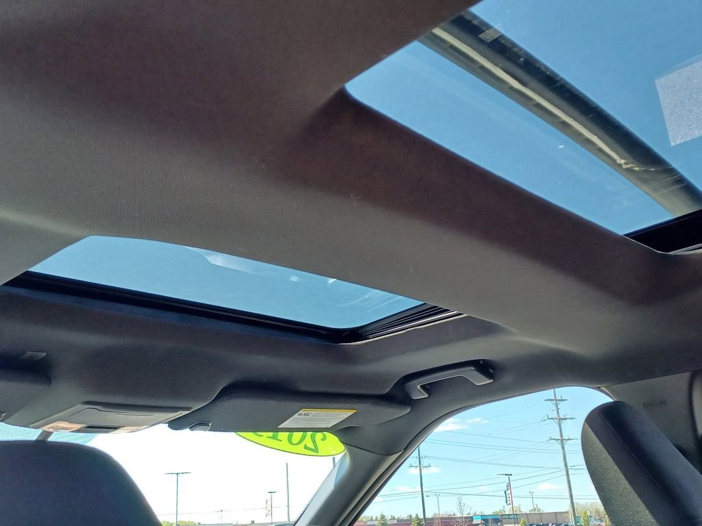 Used 2019 Ford Explorer XLT AWD/4WD image 26