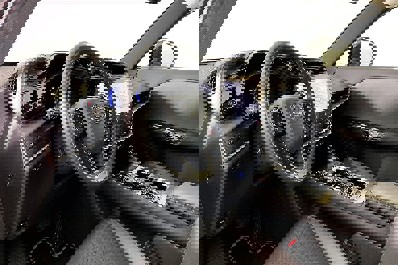 Used 2023 Lexus RZ 450e Premium image 17