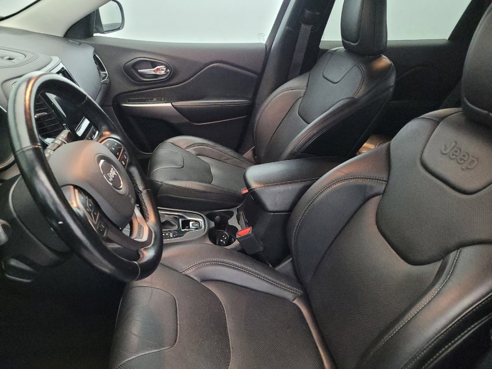 Used 2021 Jeep Cherokee Limited image 17