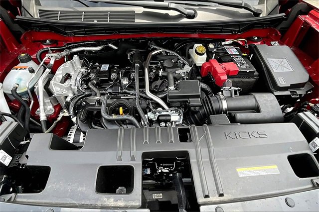 New 2025 Nissan Kicks SR w/ SR Premium Package image 10