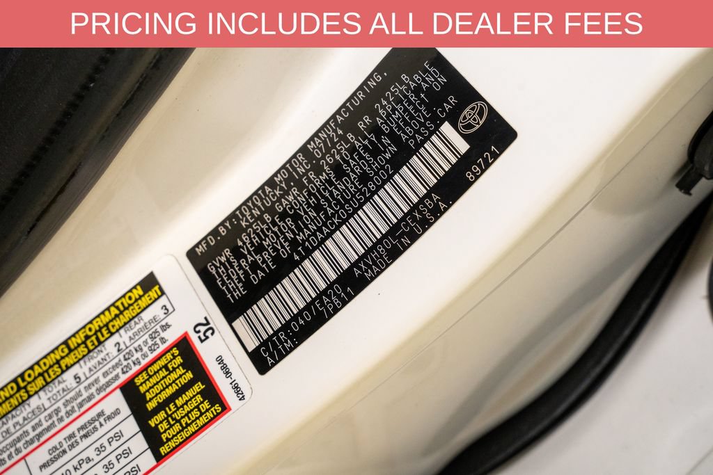 Used 2025 Toyota Camry SE FWD image 19