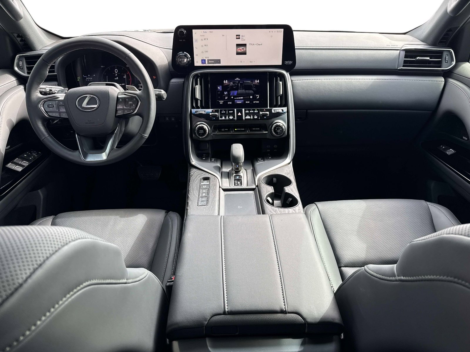 Certified 2025 Lexus LX 700h Overtrail image 50