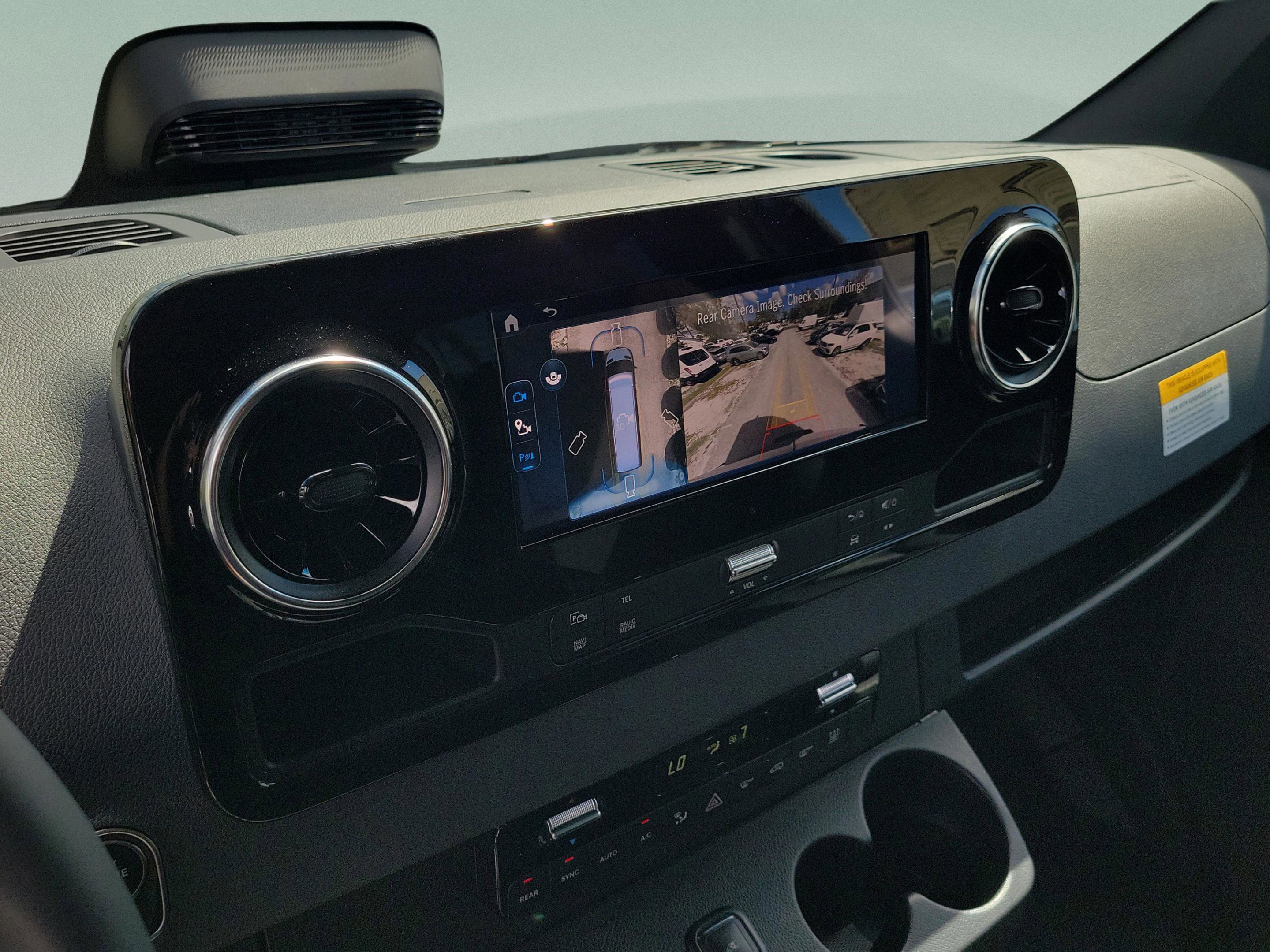 New 2026 Mercedes-Benz Sprinter 2500 image 27