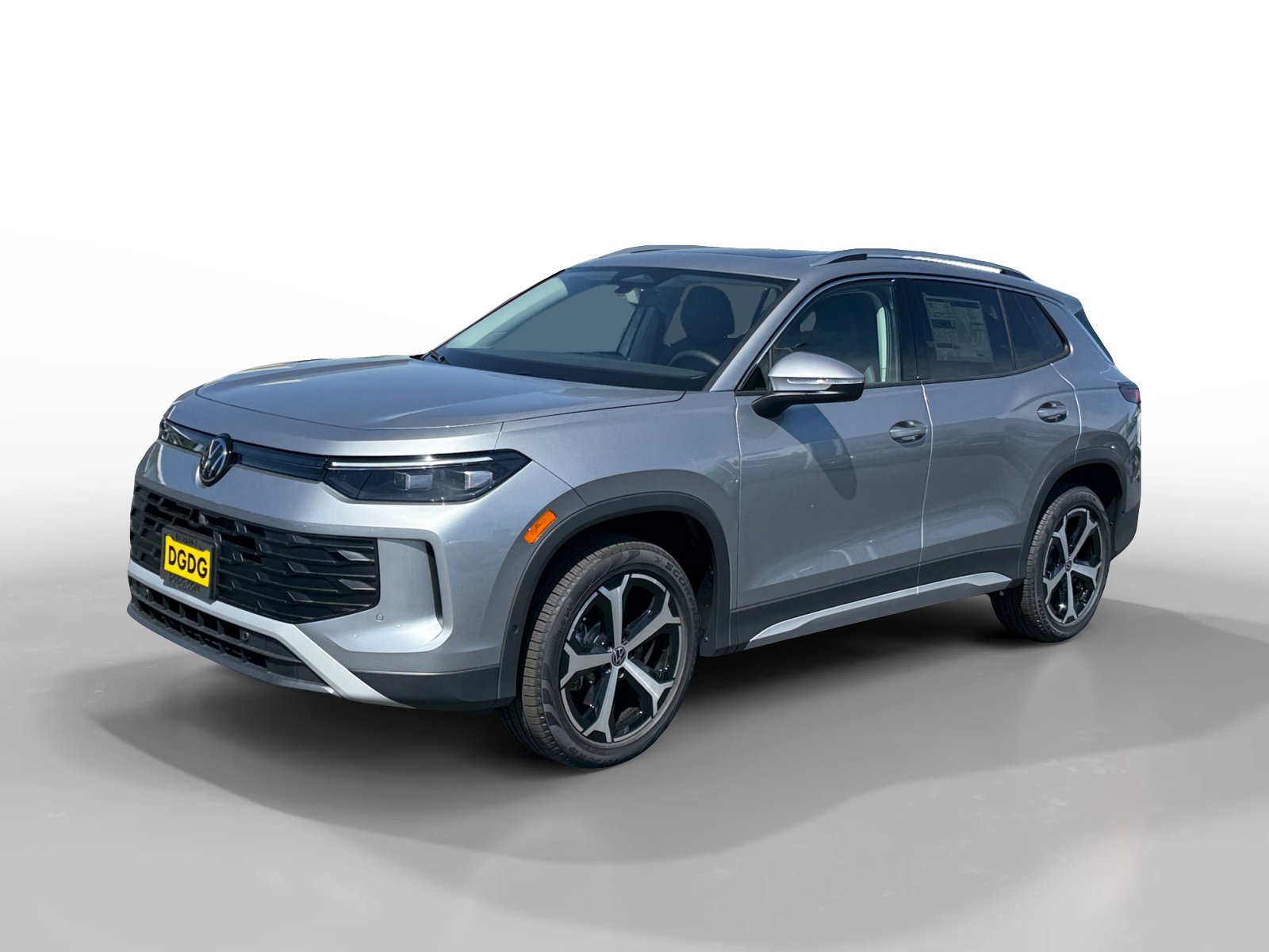 New 2026 Volkswagen Tiguan SE