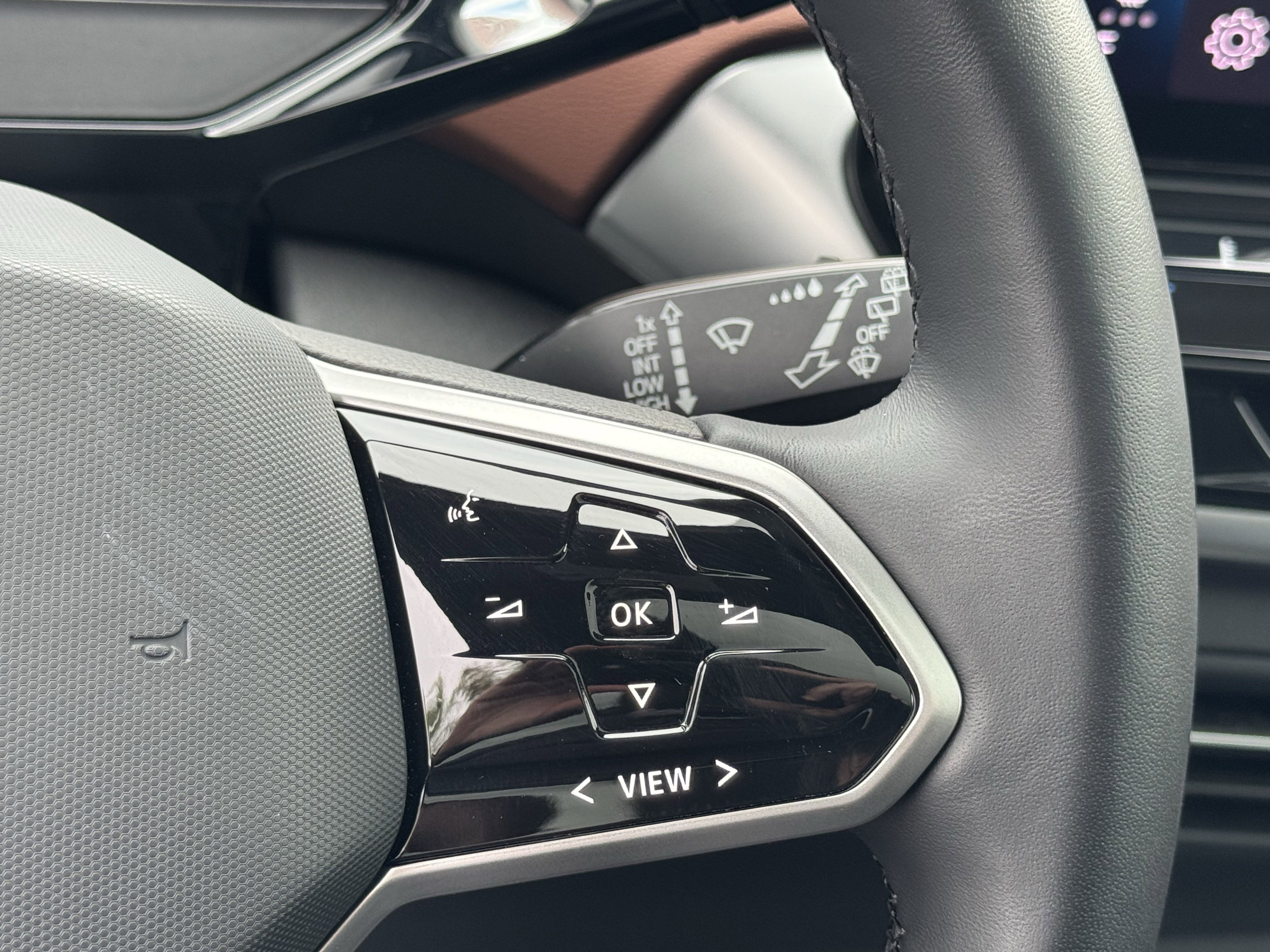 Used 2021 Volkswagen ID.4 Pro S image 21