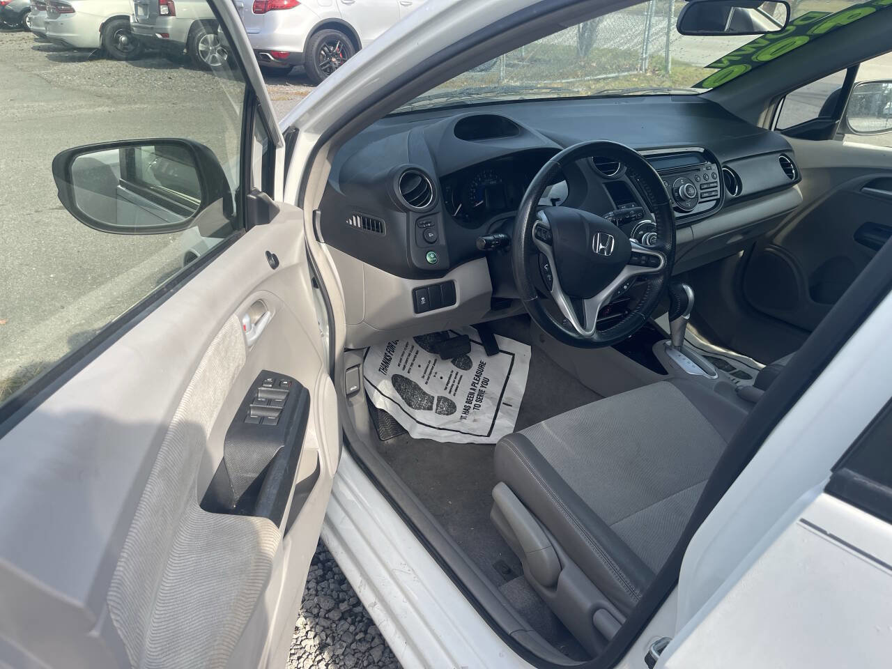 Used 2013 Honda Insight EX image 10