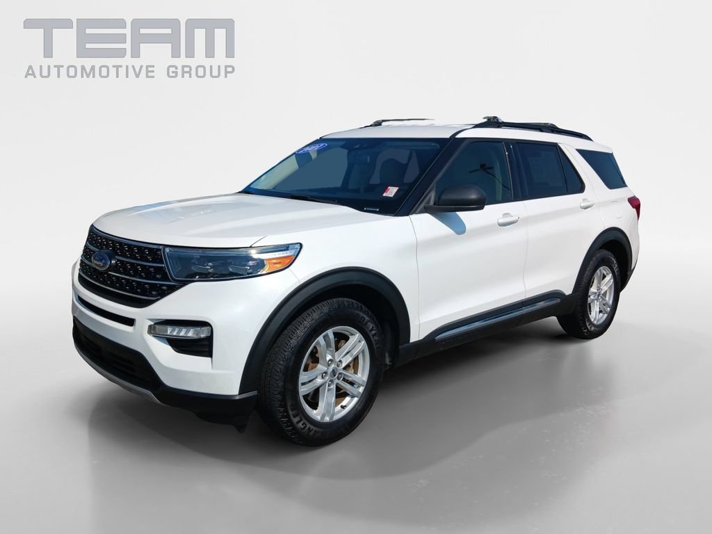 Used 2021 Ford Explorer XLT w/ Equipment Group 202A RWD image 3