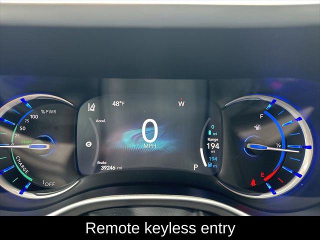 Certified 2022 Chrysler Pacifica Touring-L FWD image 16