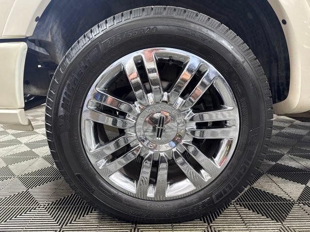 Used 2007 Lincoln Mark LT 4x4 image 10