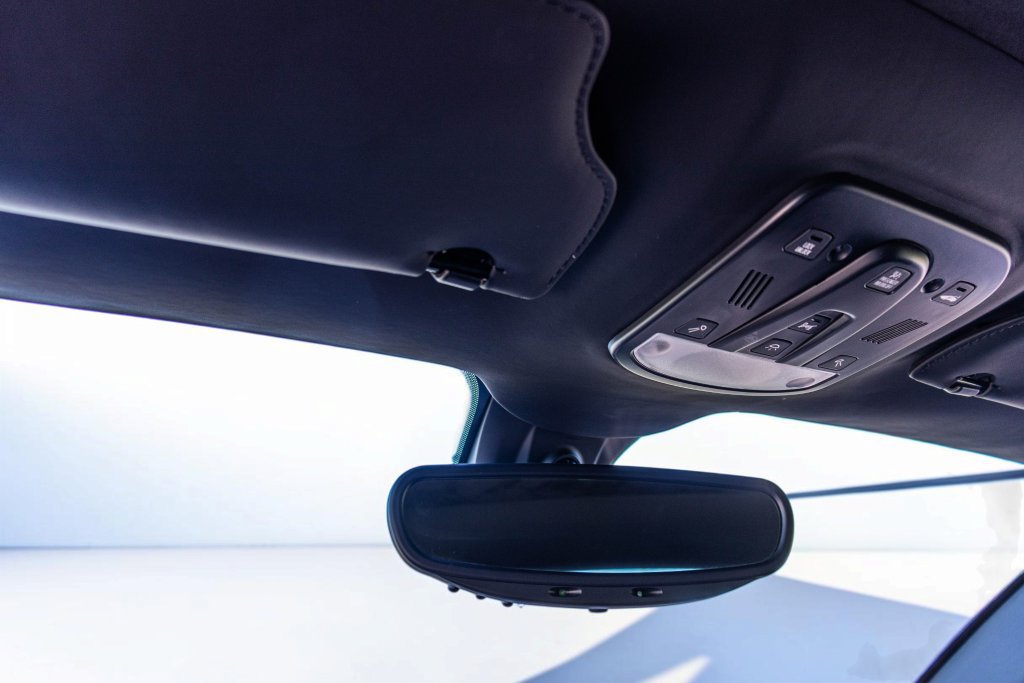 Used 2014 Ferrari F12 Berlinetta RWD image 40