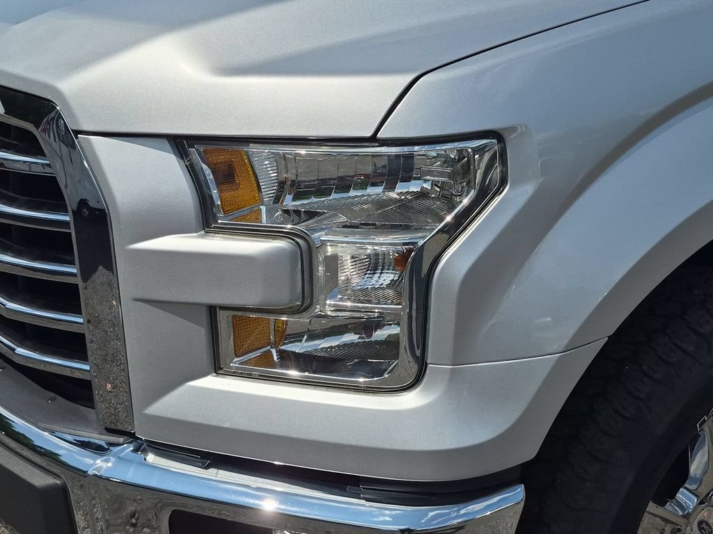 Used 2015 Ford F150 XLT w/ Equipment Group 302A Luxury AWD/4WD image 3