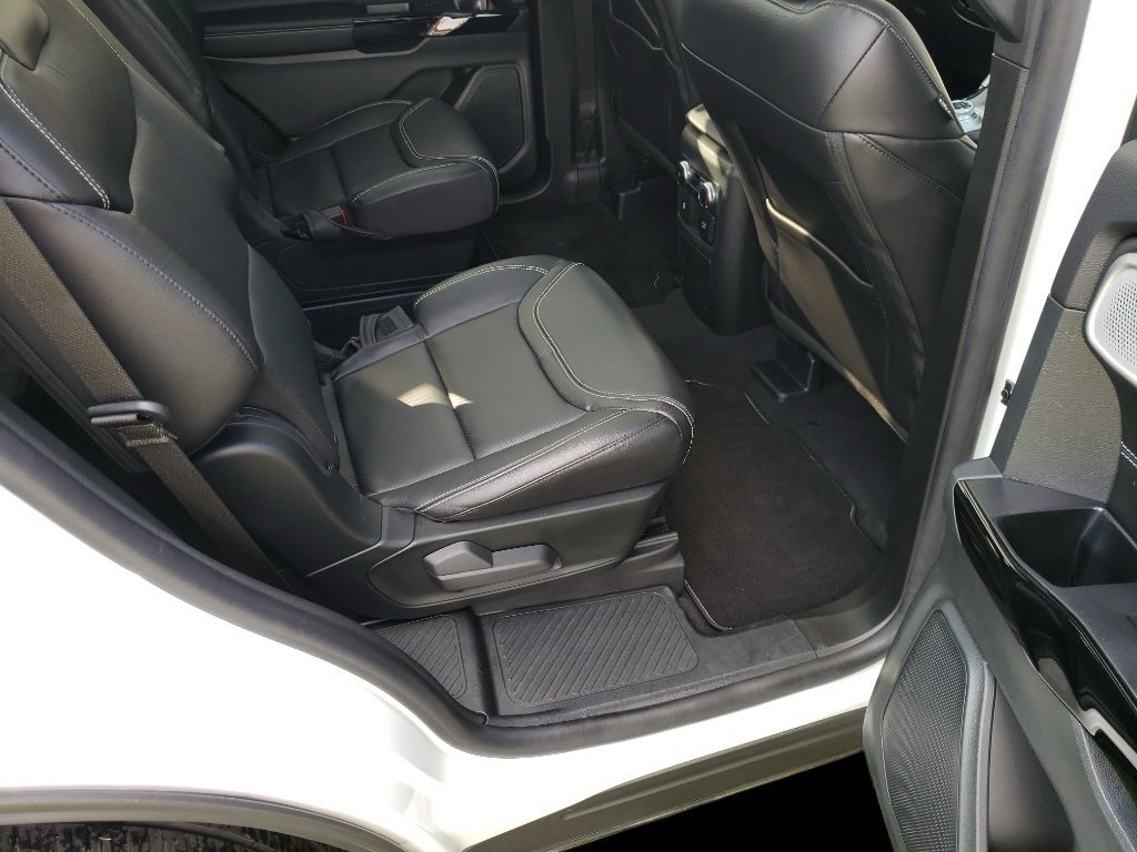 Used 2023 Ford Explorer ST w/ Equipment Group 401A image 6