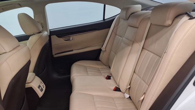 Used 2018 Lexus ES 350 image 17