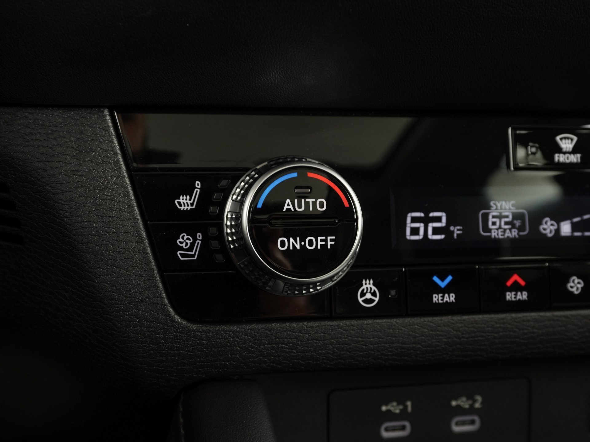 Used 2025 Mitsubishi Outlander SEL image 19