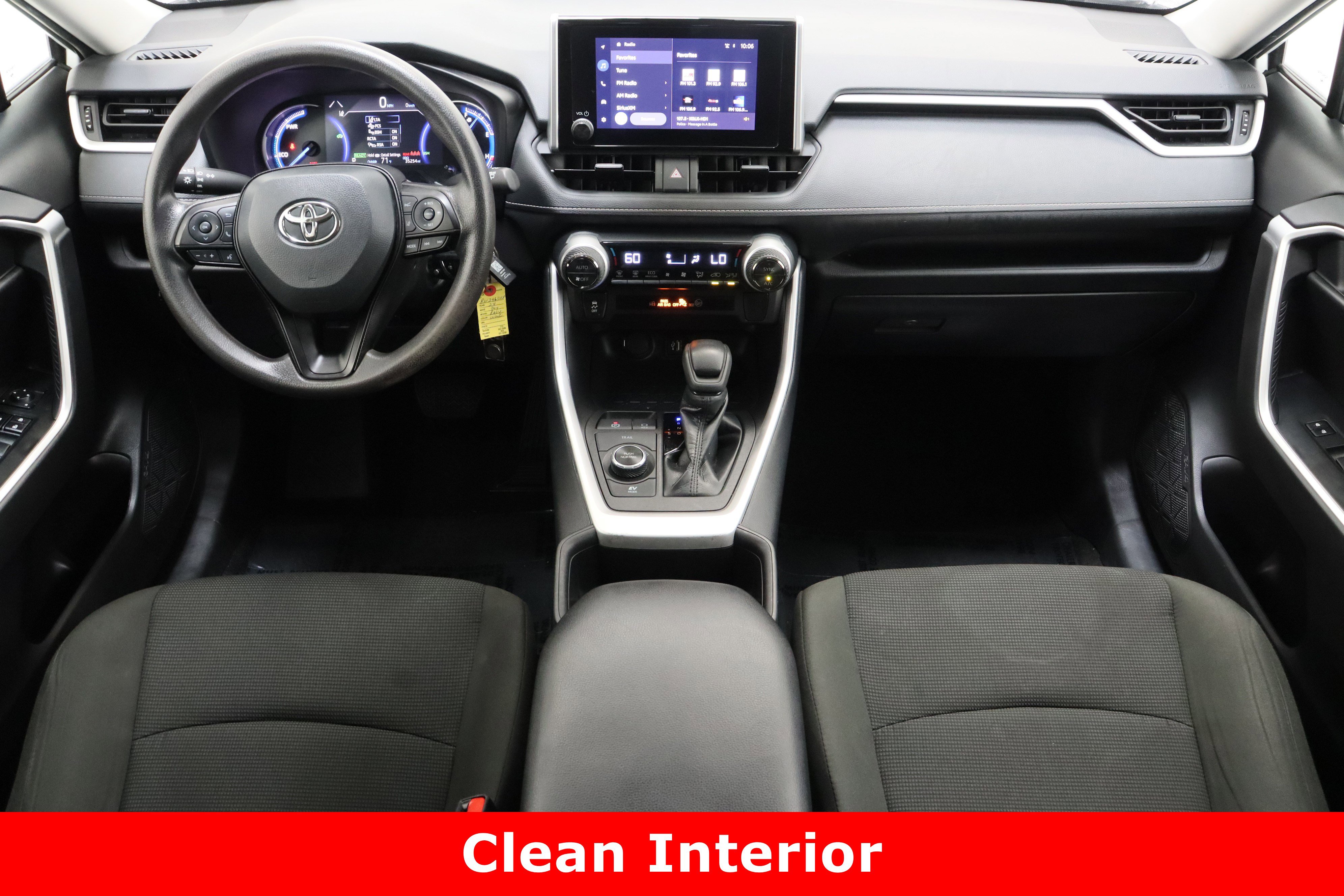 Used 2024 Toyota RAV4 LE AWD/4WD image 27