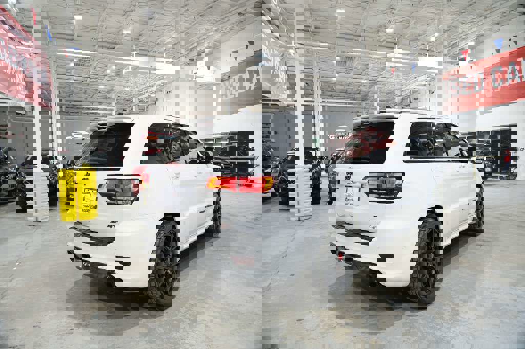 Used 2018 Jeep Grand Cherokee SRT w/ Trailer Tow Group IV image 12