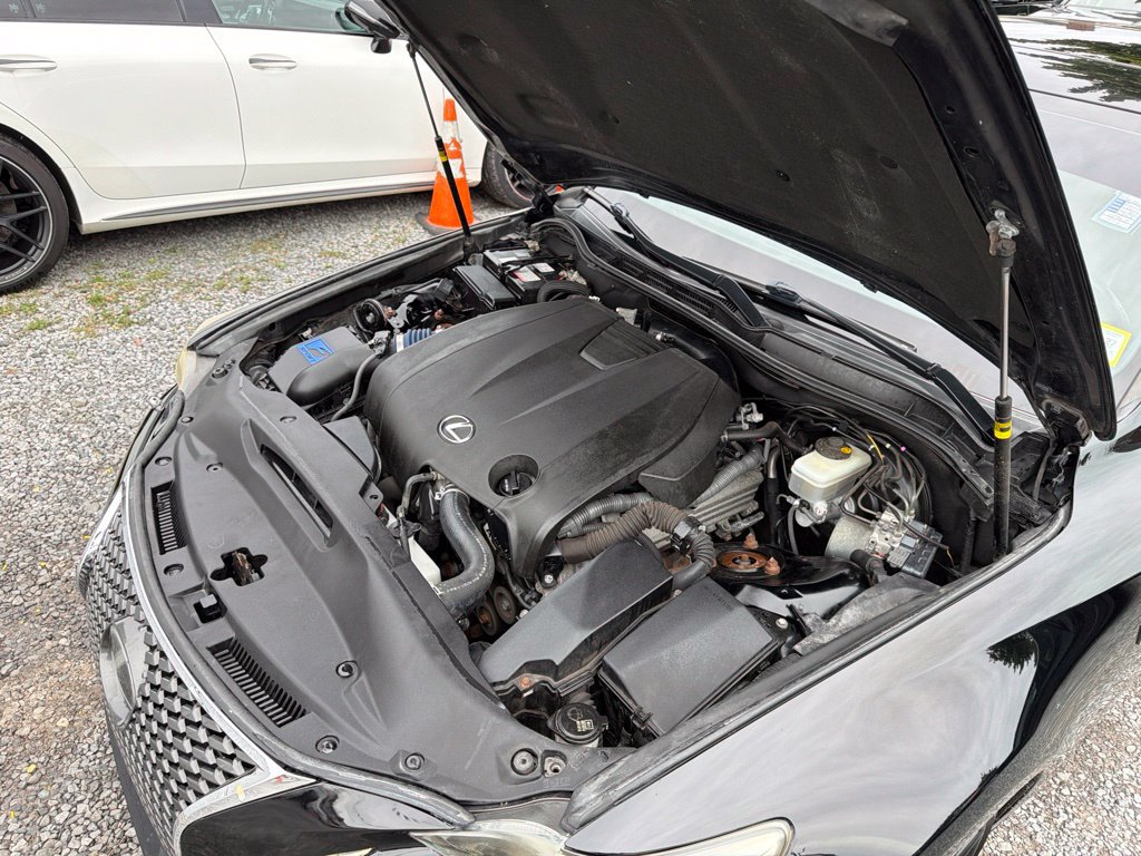 Used 2014 Lexus IS 250 AWD image 13