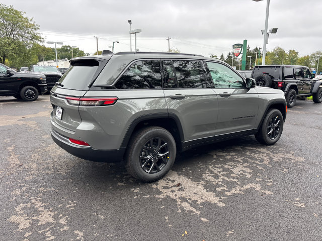 New 2027 Jeep Grand Cherokee 4WD image 28