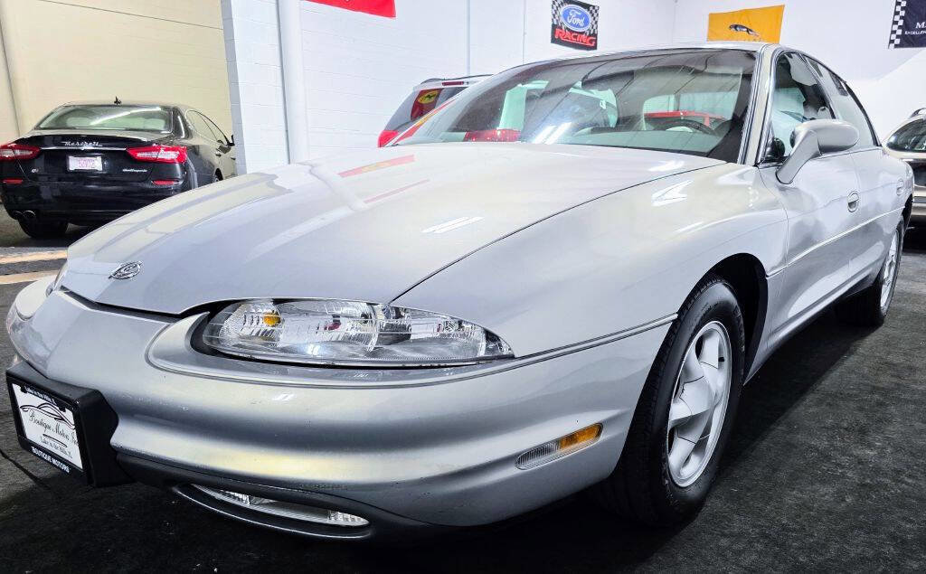 Used 1997 Oldsmobile Aurora FWD image 39