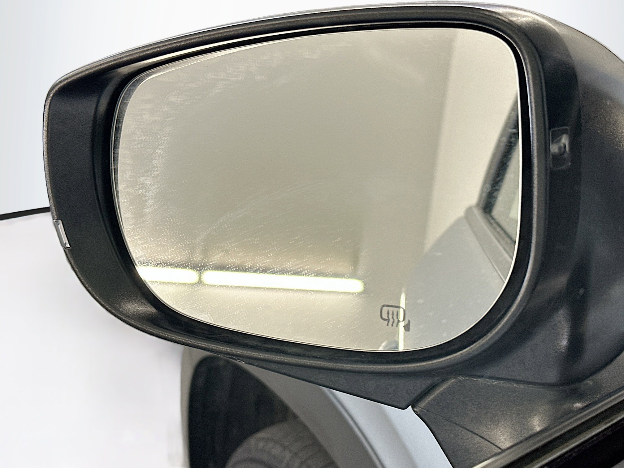 Used 2025 Subaru Ascent Premium image 16