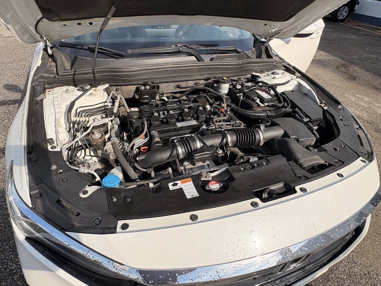 Used 2019 Honda Accord LX image 33