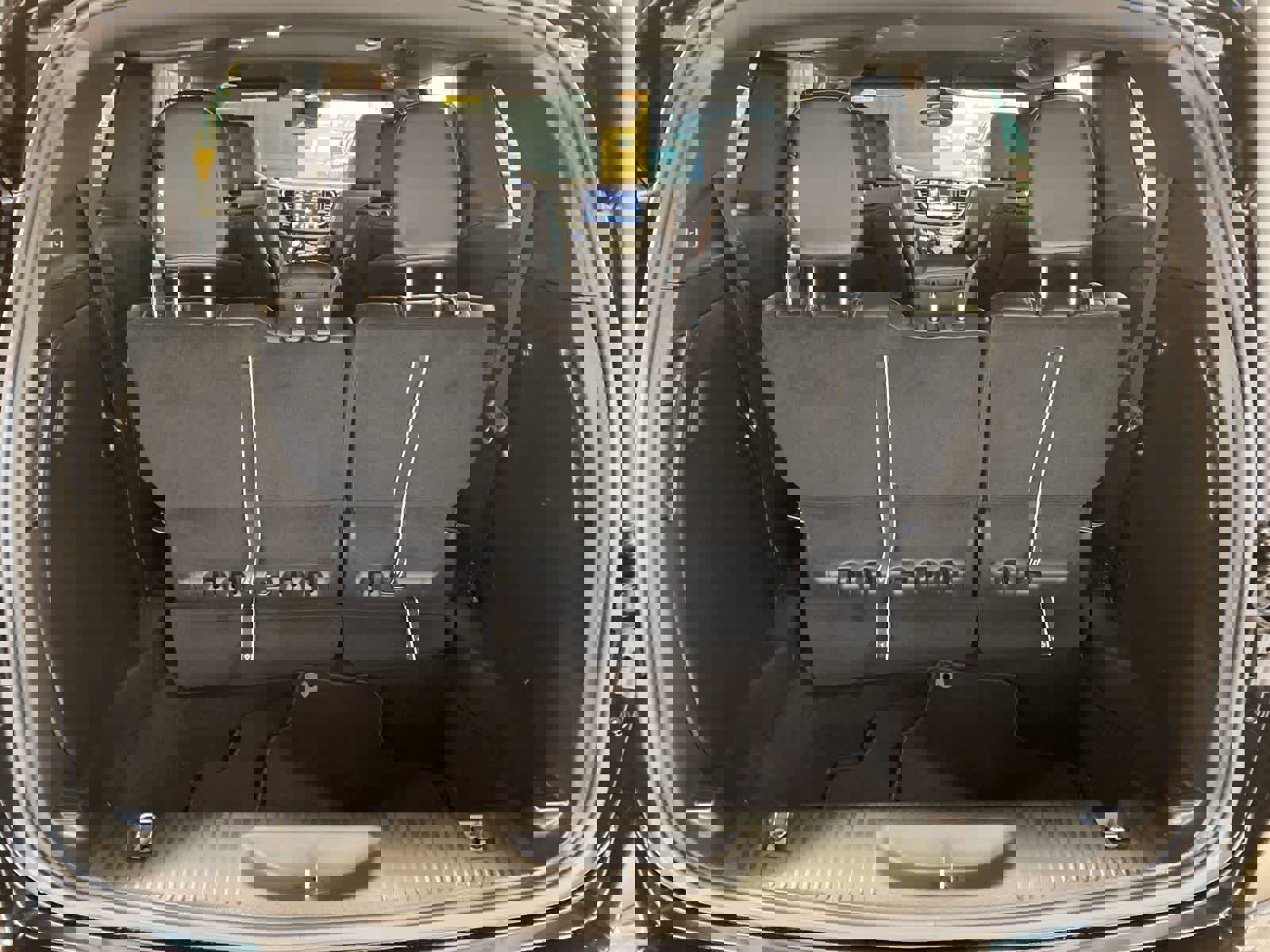 Used 2026 Chrysler Pacifica Select image 26