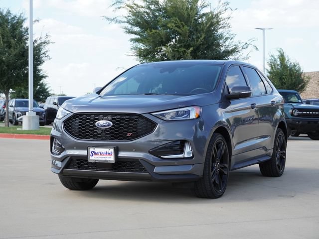 Used 2021 Ford Edge ST w/ Equipment Group 401A AWD/4WD image 3